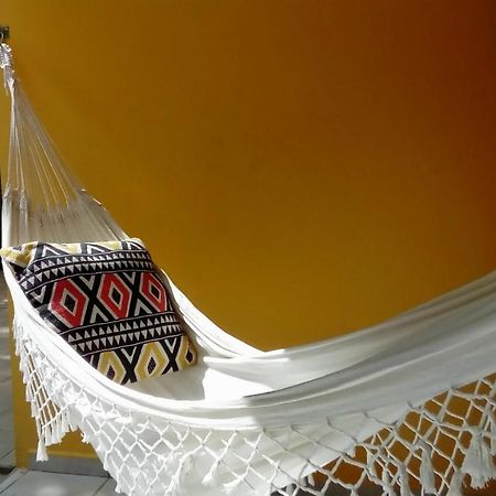 Maison Cecilia Порт Луис Екстериор снимка
